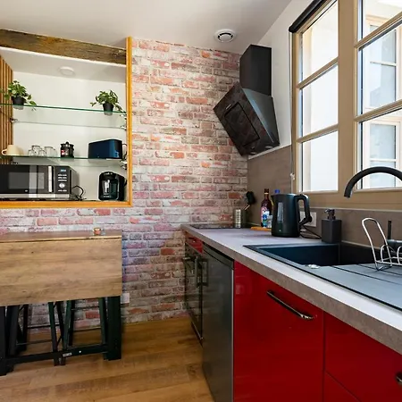 Centre Historique, Superbe A 2 Pas Des Trams Apartman