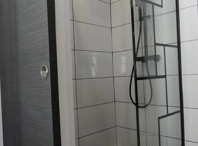 Centre Historique, Superbe à 2 Pas Des Trams Dijon